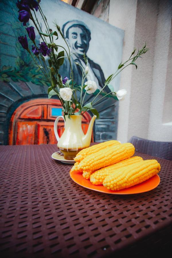 Mkhitaryan Guest House Gyumri Extérieur photo