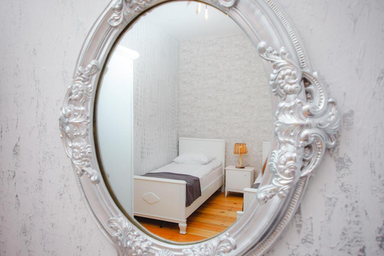 Mkhitaryan Guest House Gyumri Extérieur photo
